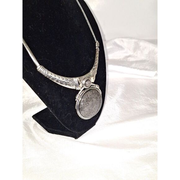 A Women's Necklace Torque Style Statement Viking Tribal Runway Shield Maiden - Picture 9 of 10